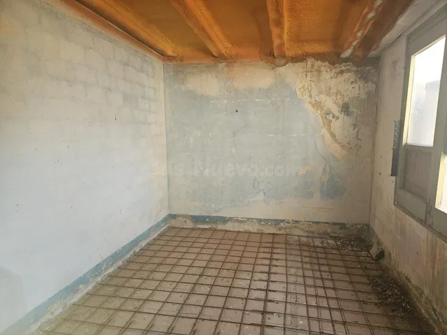 3 Casas de pueblo en una completamente a reformar en Masllor - foto 4