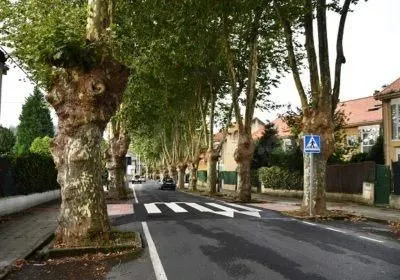 FINCA URBANA EN CAMBRE (DOS PARCELAS)