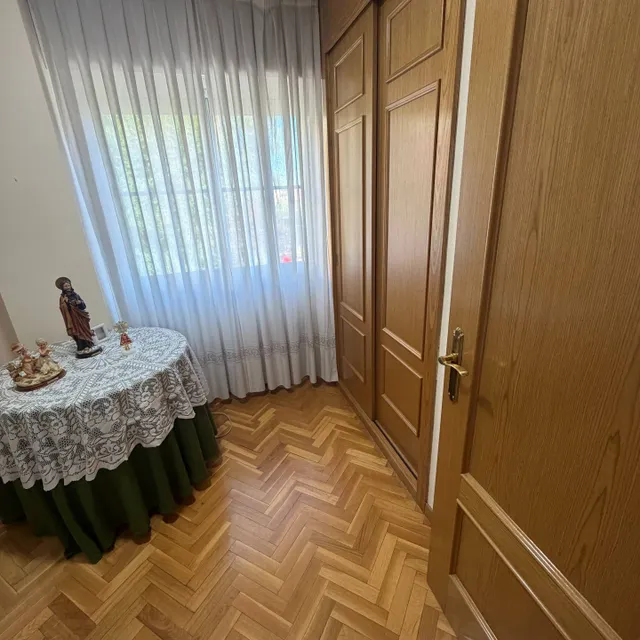 Urbanizacion privada con piscina, 4 dormitorios, 2 baños y posibilidad de adquirir una plaza de garaje doble — 44