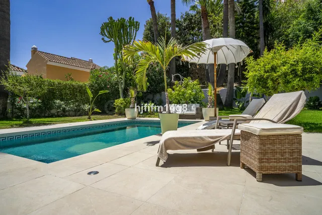 Chalet 4 habitaciones 239m² en venta - Marbella — 3
