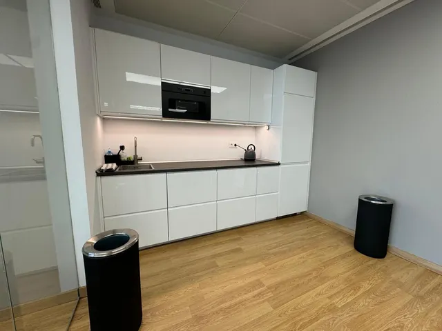 Oficina 105m² en venta - Marbella — 6
