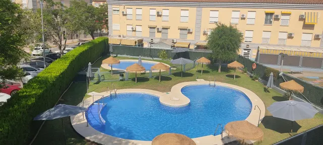 Piso de 1 dormitorio amueblado en zona Avenida de España — 26