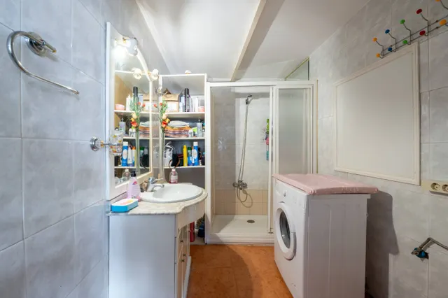 SE VENDE CASA EN LA ZONA DE CALZADA DE CALATRAVA — 38