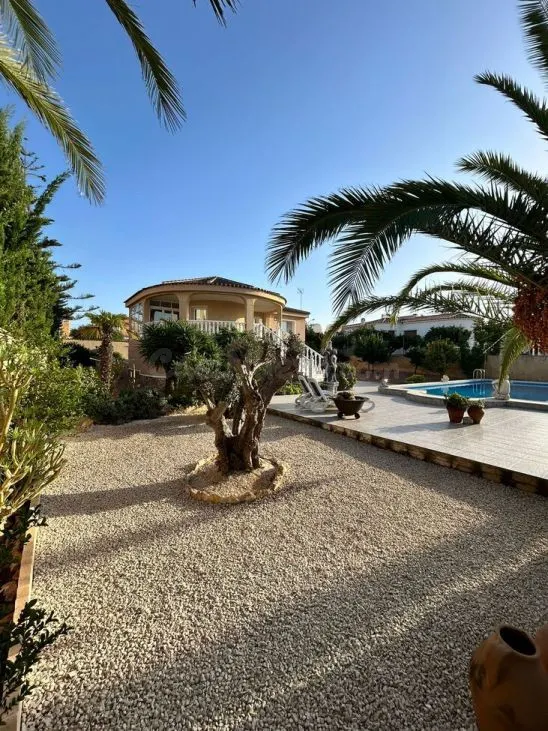 Villa 3 habitaciones 292m² en venta - Centro — 2