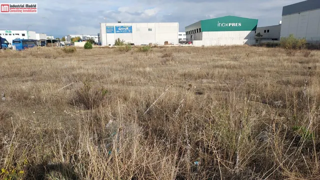 Industrial Madrid presenta este terreno en Getafe. — 5