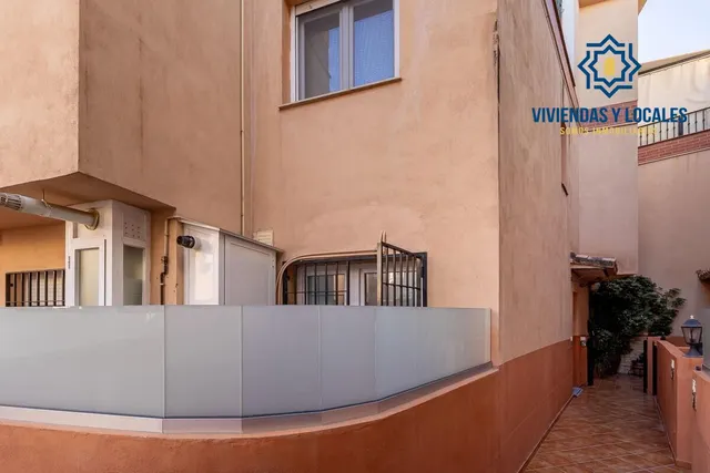 ESPECTACULAR TRIPLEX EN CHURRIANA — 27
