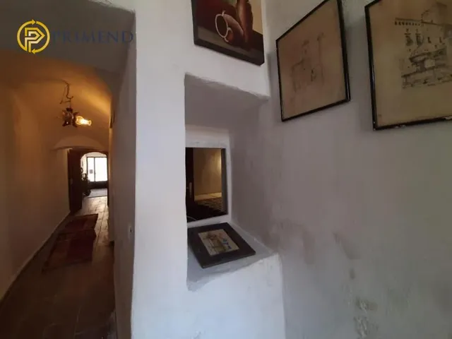 CASA DE DOS PLANTAS EN ARROYO DE LA LUZ CON PATIO — 12