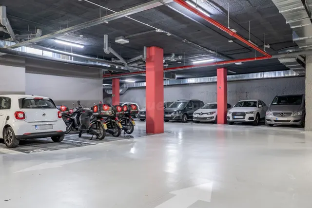 Parking en alquiler - Eixample — 3