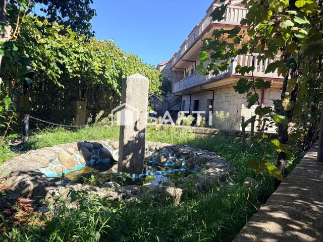 Un edificio con encanto y múltiples posibilidades — 8