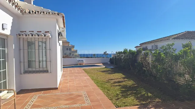 Bungalow 3 habitaciones 230m² en venta - Riviera del sol — 2