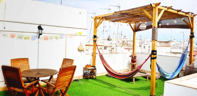PLAZA CANDELARIA - CÁDIZ - ¡VIVIENDA REFORMADA CON TERRAZA! — 2