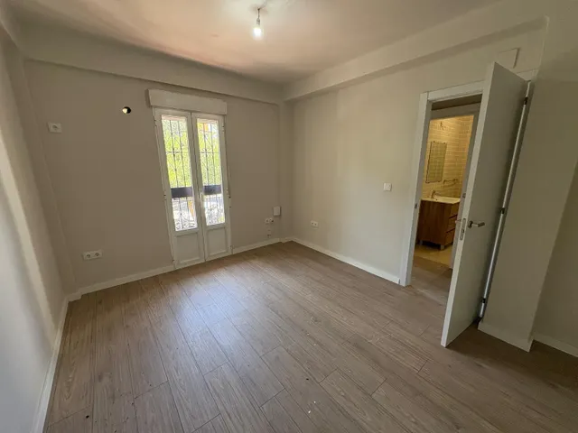 VIVIENDA EXTERIOR CON 3 habitaciones Y DOS TERRAZAS JUNTO A LA UNIVERSIDAD DEL SAGRADO CORAZÓN — 7