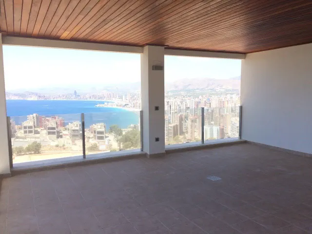Chalet de lujo en Benidorm, zona Rincón de Loix. — 18