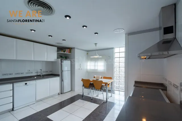 Ático 4 habitaciones 134m² en venta - Avenida Europa — 19
