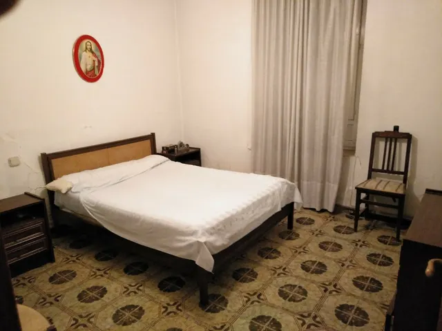 CASA CON EXCELENTE ubicación DE DOS ALTURAS Y CÁMARAS — 11