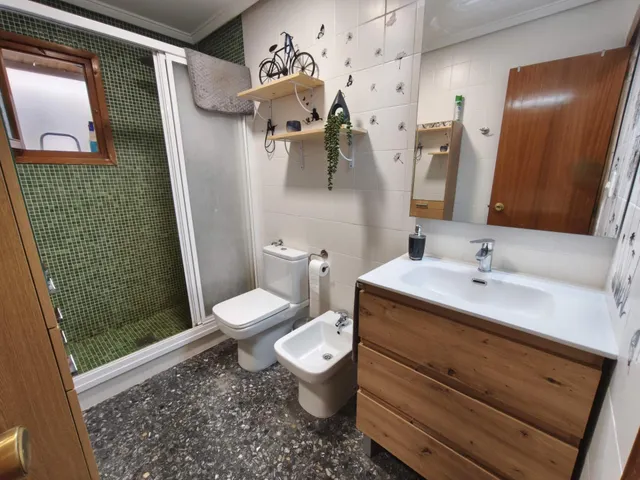 VIVIENDA CENTRICA TOTALMENTE EQUIPADA — 11