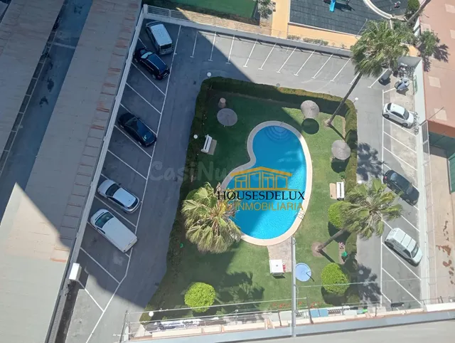 Piso de 60 m2 Reformado en Planta 11 • Rincón de Loix Bajo | - foto 4