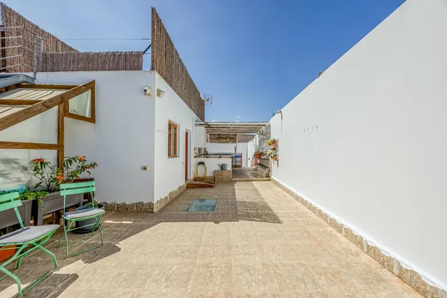 Casa en venta en Telde — 42