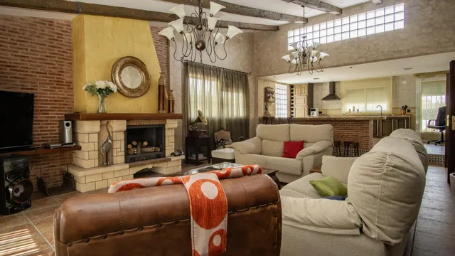 Chalet en sax buena zona para vivir todo el año. — 11