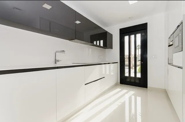 OBRA NUEVA EN ORIHUELA COSTA — 13