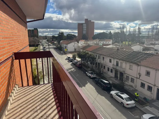 Piso 4 habitaciones en venta - San JosÃ© - Parador - Zurguen - foto 5
