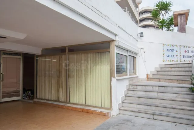 Local comercial 45m² en venta - Playa de Gandia - foto 2