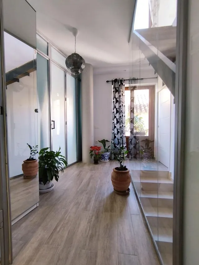 Edificio como Hostel — 25
