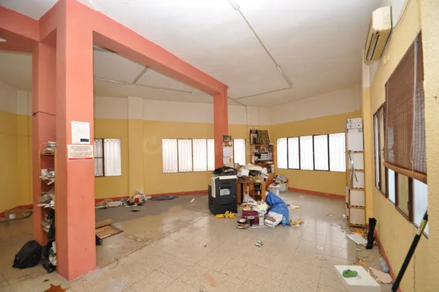 Local comercial 80m² en venta - Comunidad valenciana - foto 3