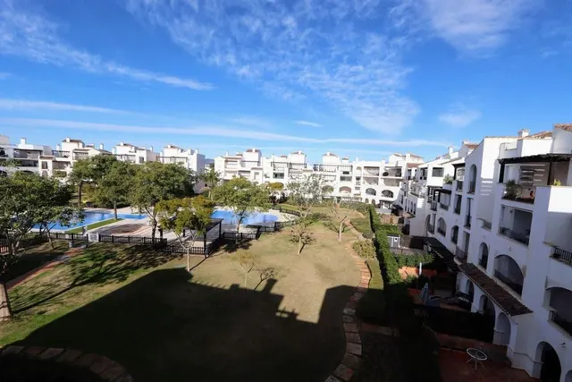 Apartamento 2 habitaciones 81m² en venta - Roldán — 26