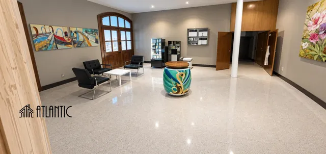 Oficina 1 habitación 49m² en alquiler - Centro Urbano — 14