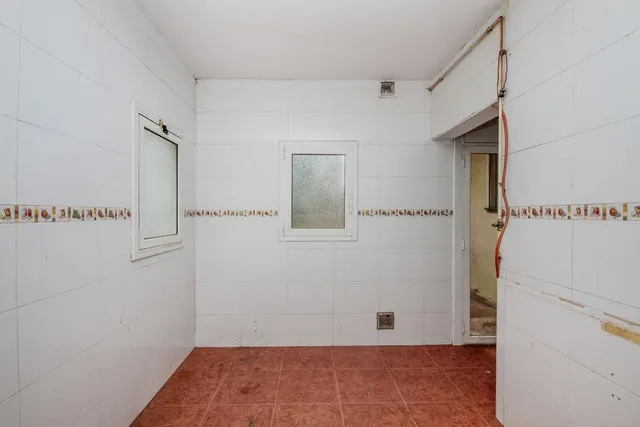 VENTA CASA SIN POSESIÓN — 12