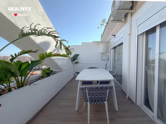 Encantador Ático con increíble diseño, nuevo a estrenar + 2 piscinas comunitarias — 12