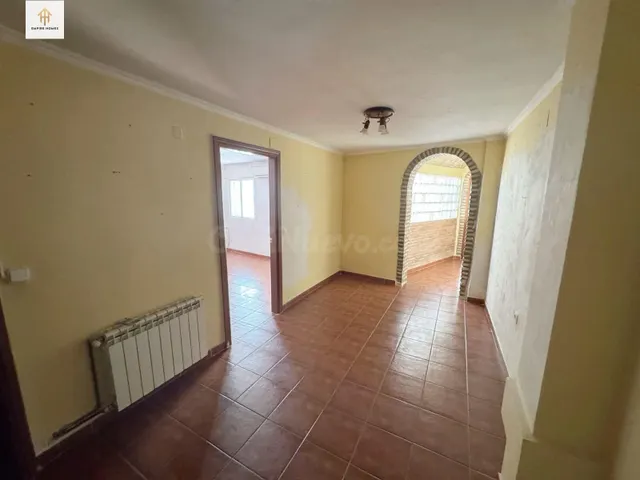 🏡 Adosado con patio privado en Parte Antigua de Cáceres, EN  - foto 4