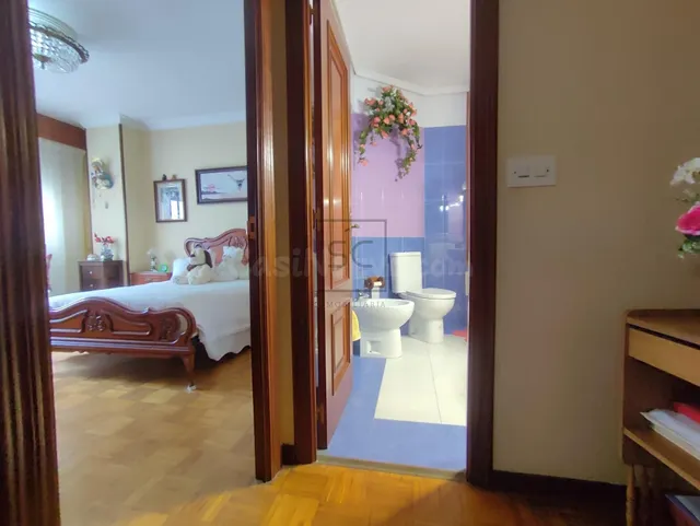 Elegante piso en el centro de Ferrol - foto 3