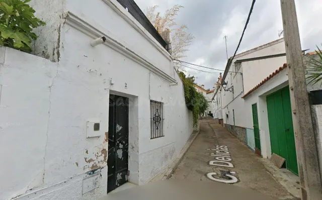 SE VENDE PISO OKUPADO EN Calle Delicias Nº 2 Pedroso (El) (S - foto 3