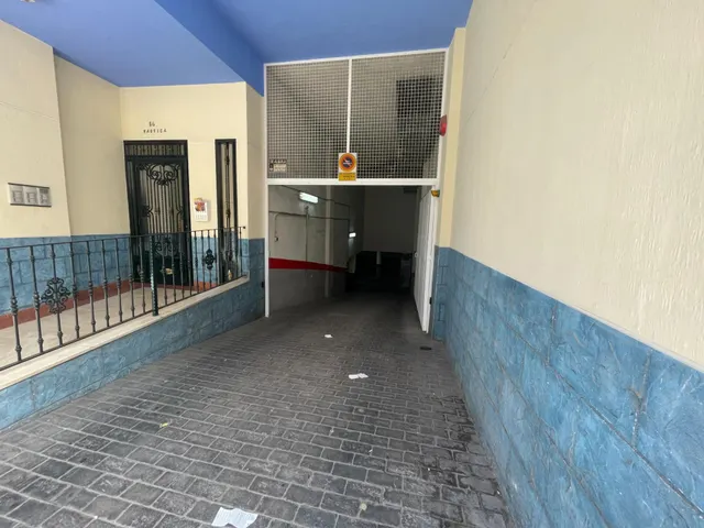 Plaza de Garaje Calle Diego Ramirez — 12