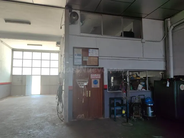 NAVE INDUSTRIAL Y VIVIENDA CERCA DEL CASCO URBANO - foto 3