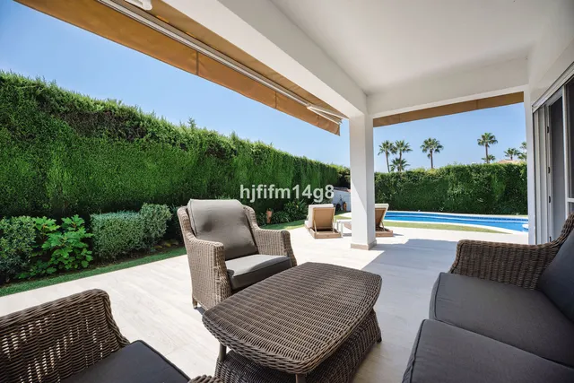 Chalet 5 habitaciones 168m² en venta - Marbella — 24
