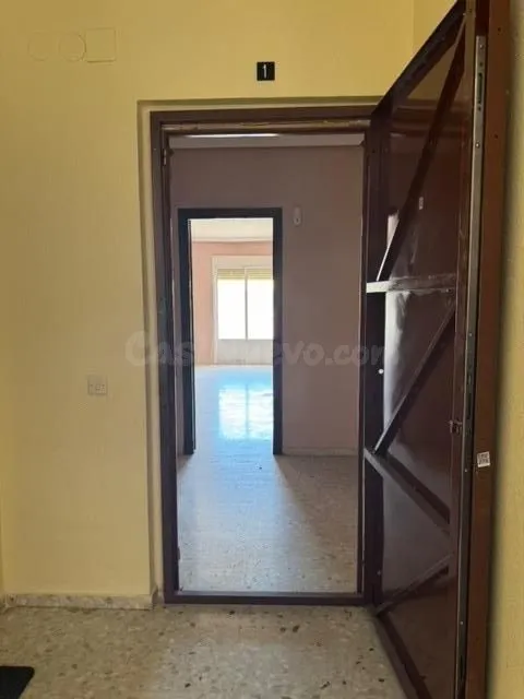 CASABANCO VENDE PISO DE TRES DORMITORIOS EN MONTERRUBIO DE L - foto 3