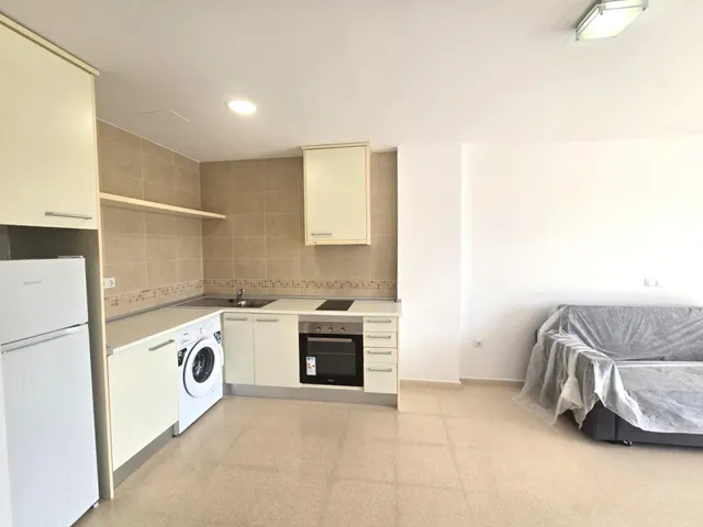 Desde 650€ al mes, se alquilan apartamentos 1/2 dormitorios para vacaciones o todo el año en Guardamar del Segura — 12