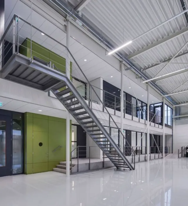 Local comercial 4300m² en venta - Zona Pueblo - foto 5