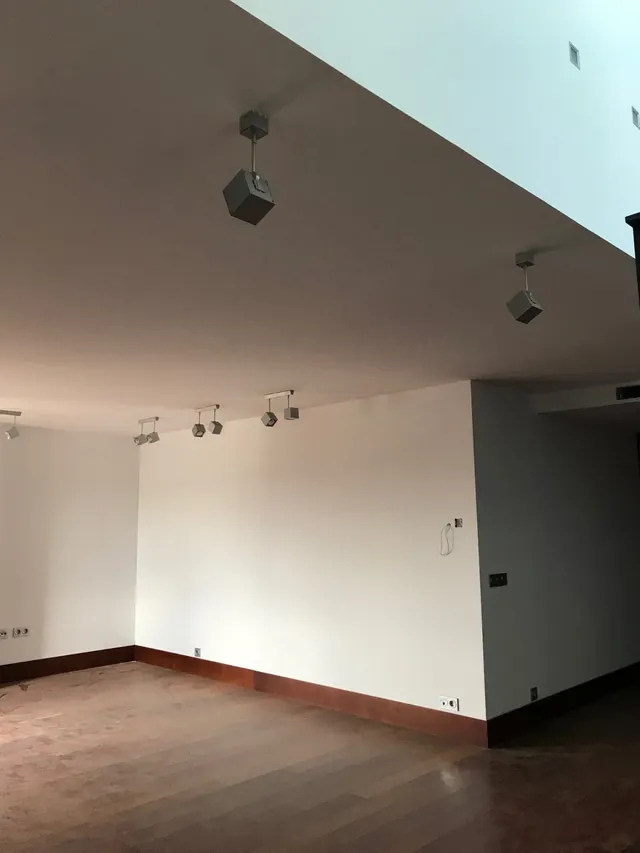 DÚPLEX DE 113 M2, NUEVO, 2 HAB., SALÓN, COCINA, 3 BAÑOS. CALIDADES LUJO — 31
