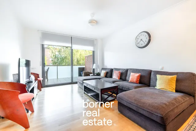 Piso en venta en Calle de Josep Puig i Cadafalch — 17