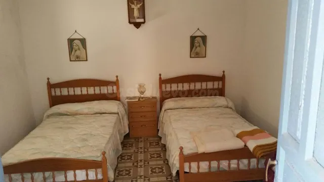 Casa 7 habitaciones 600m² en venta - Alcuéscar - foto 4