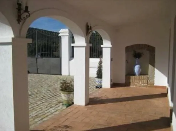 "Finca de Ensueño en Hornachuelos: Caza, Naturaleza y Confort" — 7