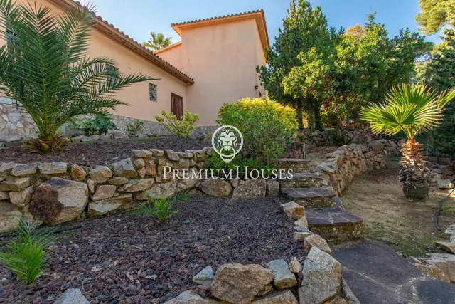 Exclusiva casa en venta en Cala Canyellas en Lloret de Mar — 39
