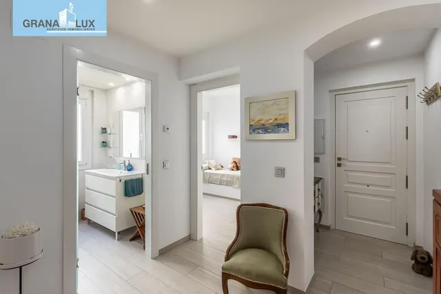 PISO COMPLETAMENTE REFORMADO EN CALLE RECOGIDAS — 29