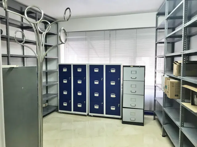 ALQUILER DE OFICINAS EN PLAZA DE CREVILLENTE — 17