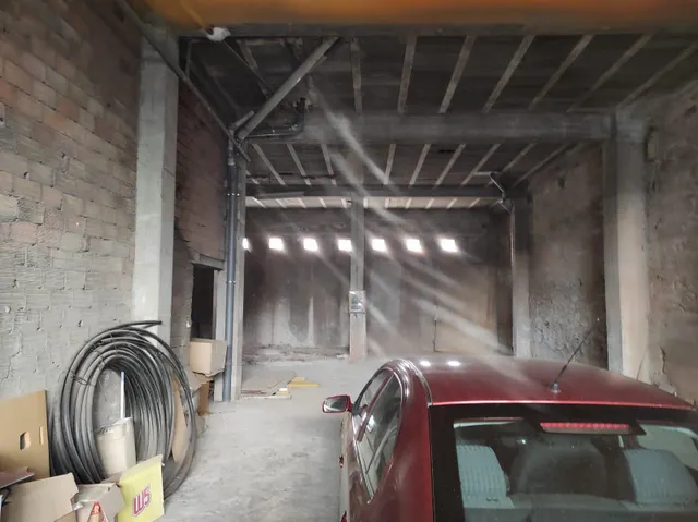 LOCAL COMERCIAL EN VENTA — 15