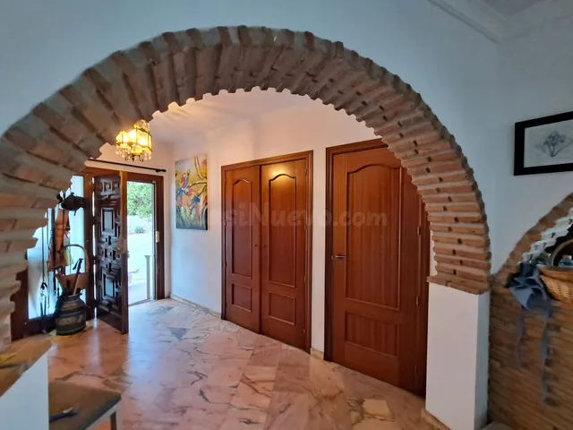 Chalet 6 habitaciones 407m² en venta - Riviera del sol - foto 4